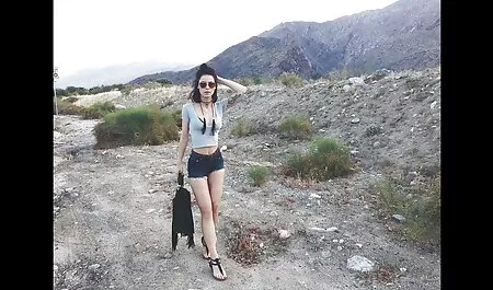Sisanje lapdance porno prstiju, lizanje maca i pušenje