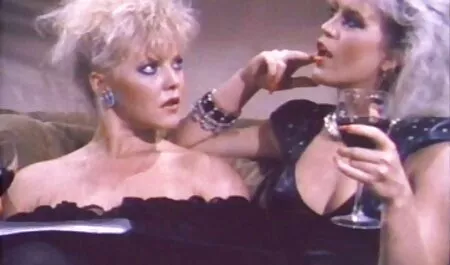 Atrakcija životinja video porno romance - 1060