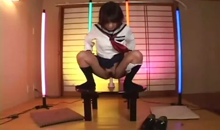 Razigrani cutie zabija filme porno nxx se u guzicu
