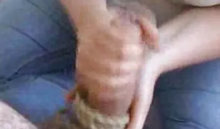 Dvostruka penetracija u vašoj sestri video porno noi
