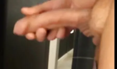 Sve što je babysiter porno željela, penis i igračke
