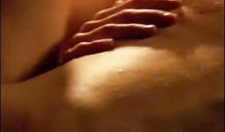 Jenny Lopez jebe filem erotik se teško i dobiva veliko lice