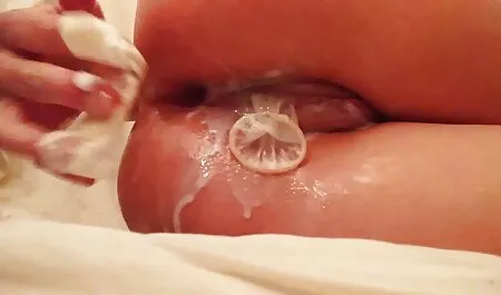 Analni babysiter porno seks s mladom tajlandskom djevojkom