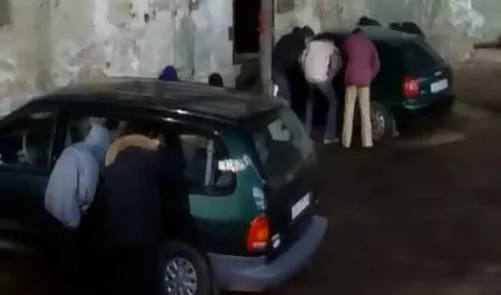 Ubaci kurac u full tube porno usta