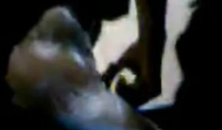 Kopaju duboko u guzici hd porno clips