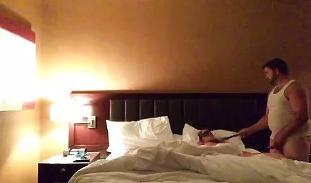 Pokaži boobs paris hilton film porno yvona svibanj
