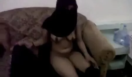 Veronica Radke anal film - izložena tinejdžerka