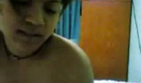 Njene prve ekstremne bukkake u gangbang-u porno olx