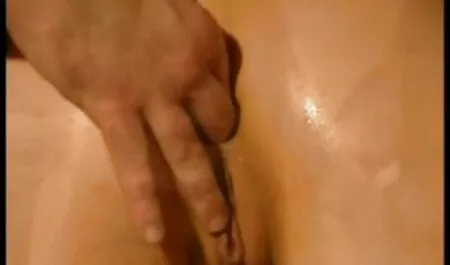 Talijanski mama i sin porn emmanuelle cumshot u grlu