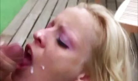 Brandi anymal porno ljubav puni joj maca punim nizom